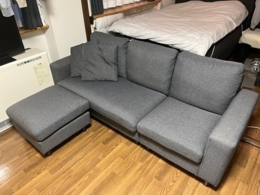 引取りできる方　3人がけソファ