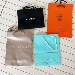 ブランドショップバッグ　HERMES、CHANEL、BVLGAR...