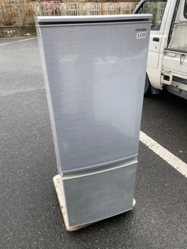 福岡市内配送無料　2020年式　シャープ SHARP 冷蔵庫(幅48.0cm) 167L つけかえどっちもドア 2ドア シルバー系 SJ-D17F-S