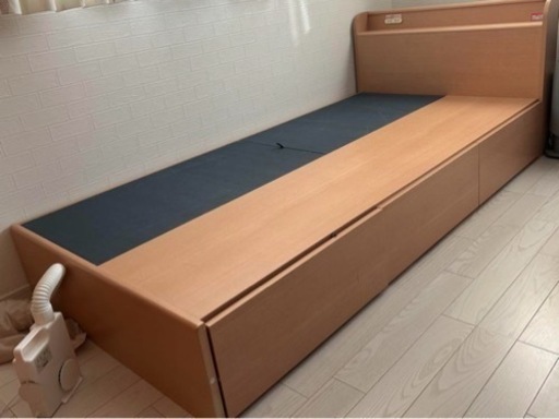 【美品】ベット