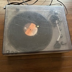レコードプレーヤー