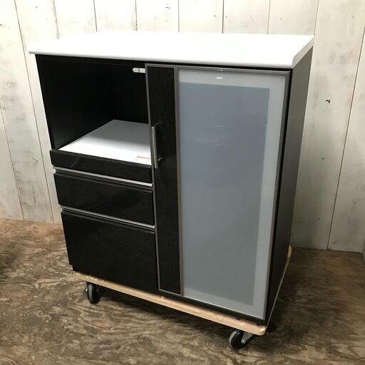 2/25 終 NITORI ニトリ キッチンボード キッチン収納 食器棚 サイドボード 幅90cm 家具 インテリア 24b菊TK