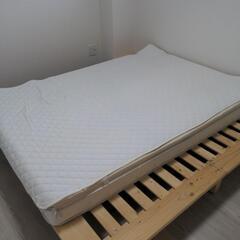 ダブルサイズ　ベッドパッド　ニトリ