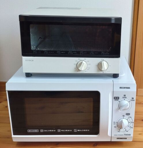 電子レンジとオーブントースター、白色・中古・傷と汚れ少なし・取扱説明書あり