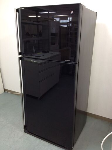(5/29受渡済)JT7988【SHARP/シャープ 2ドア冷蔵庫】美品 2020年製 SJ-55W-B 家電 キッチン 冷蔵冷凍庫 右開き 545L
