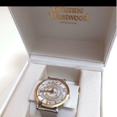 美品☆ヴィヴィアン・ウェストウッド 腕時計 女性 お洒落 箱あり