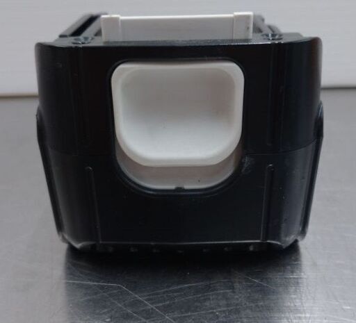 中古品 Makita マキタ 14.4V3.0AhLi-ionバッテリー BL1430