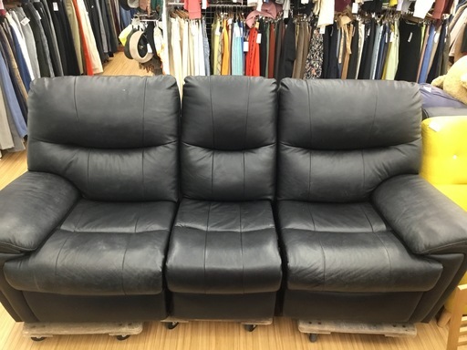 2人掛け電動リクライングソファーをご紹介します！トレジャーファクトリーつくば店