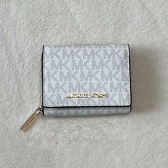 MICHEAL KORS 三つ折財布