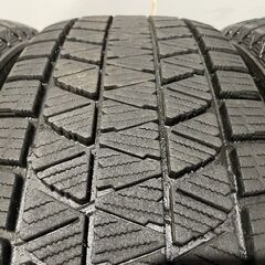 BS BRIDGESTONE BLIZZAK DM-V3 225/60R18 18インチ スタッドレス 4本 19～21年製 バリ溝 ハリアー エクストレイル レクサスNX等　(TA982)クレジットカード QRコード決済可能