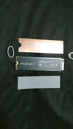 バルク品M.2 NVME 2280 SSD4TB PS5拡張直接起動OK バルク品M.2