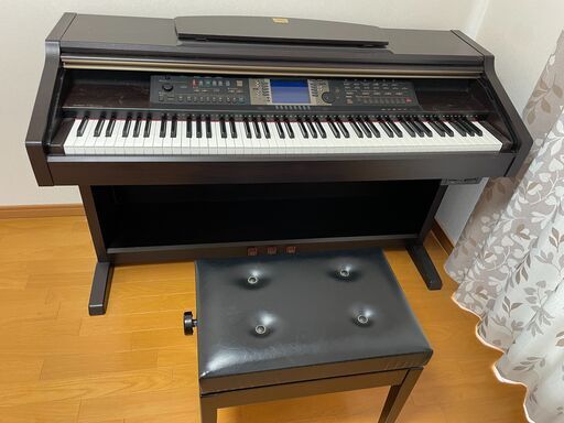 YAMAHA ヤマハ　電子ピアノ　Clavinova クラビノーバ　CVP-203　88鍵　イス付き