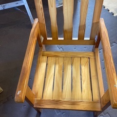 木製　子ども用椅子