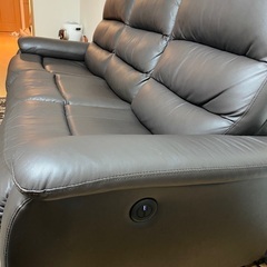 【超美品】3人掛け電動リクライニングソファ