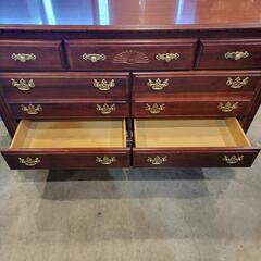 MADD-IN-USAアンティーク調三段ワイドチェスト