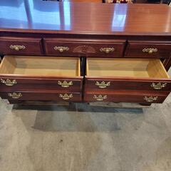 MADD-IN-USAアンティーク調三段ワイドチェスト