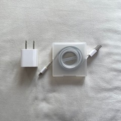 Apple iPhone Lightning USBケーブル 1m