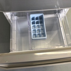 ニューキングハナハナ〜メダル約4000枚付