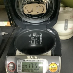 象印 3合炊 炊飯器 NP-RZ05 管D240222DK (ベストバイ 静岡県袋井市)