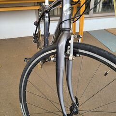 ★店頭にて試乗可★ 値下しました！　J4400　クロスバイク　GIANT　ジャイアント　ブラック　24段ギア　28インチ　 クリーニング、簡易メンテナンス済み　【リユースのサカイ柏店】　 中古自転車 　流山市 中古自転車 松戸市 中古自転車 我孫子市 中古自転車 船橋市 中古自転車 守谷市 中古自転車 取手市 中古自転車