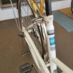★店頭にて試乗可★ J4403　シティサイクル　ホワイト　3段ギア　26インチ　オートライト　クリーニング、簡易メンテナンス済み　【リユースのサカイ柏店】　 中古自転車 　流山市 中古自転車 松戸市 中古自転車 我孫子市 中古自転車 船橋市 中古自転車 守谷市 中古自転車 取手市 中古自転車 ☆店頭にて試乗可☆ J4403 シティサイクル ホワイト 3段ギア 26インチ