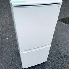 ♦️ET905番 SHARPノンフロン冷凍冷蔵庫 【2018年製】