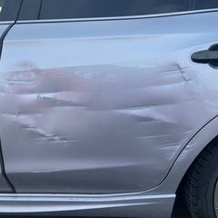 車の板金塗装について助けてください。の画像