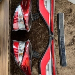 エスティマ50４型テール一式　訳ありなのでお安く