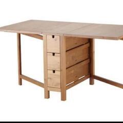IKEA折りたたみ可能テーブル＋チェア2脚