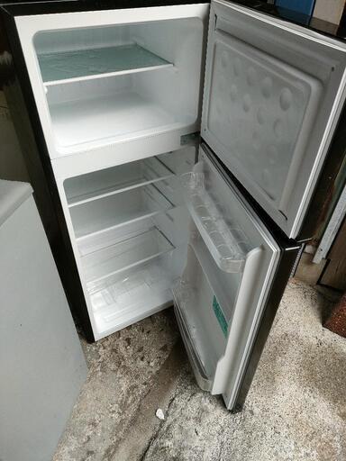 2019年2ドア冷蔵庫