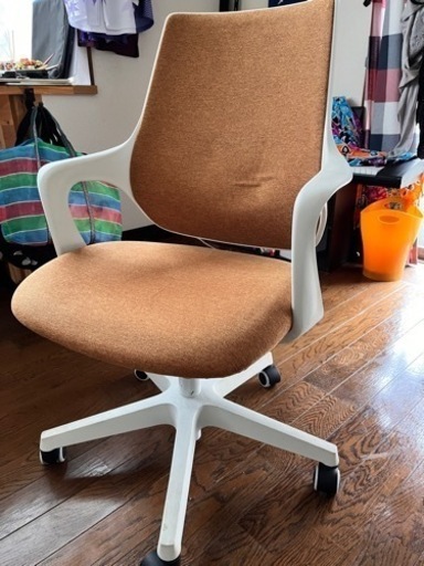 ロッティ オフィスチェア パンプキンオレンジ