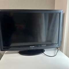 パナソニック　32インチテレビ