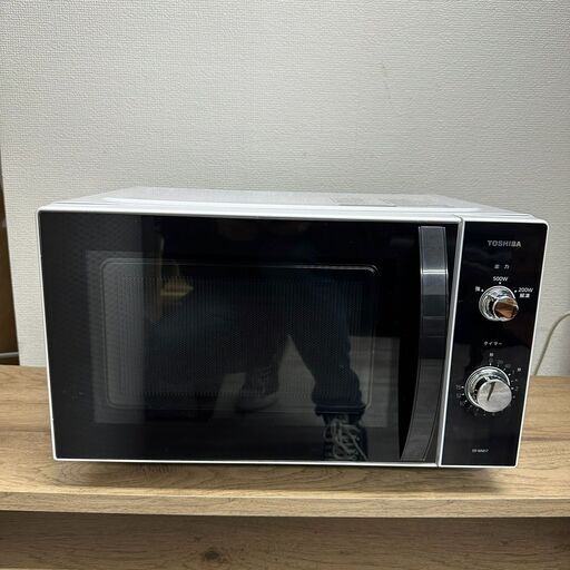 TOSHIBA 東芝 電子レンジ 2022年フラット庫内 ダイヤル式 ER-WM17 (W)