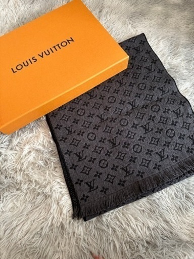 LOUIS VUITTONモノグラムクラッシック　マフラー