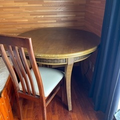 【ネット決済】テーブルセット（直径100cm）椅子４脚付き