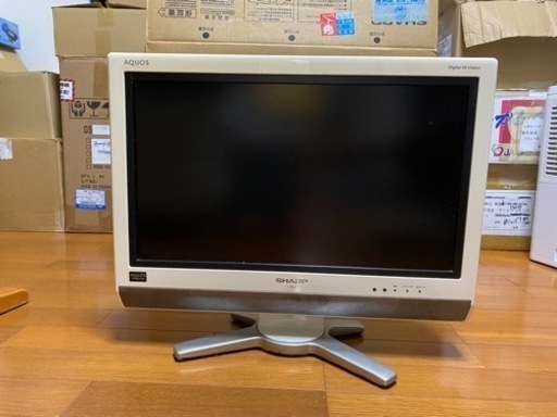 本日終了★20型液晶テレビSHARP AQUOS LC-20D30-W (Stones) 東市来のテレビ《液晶テレビ》の中古あげます・譲ります ...