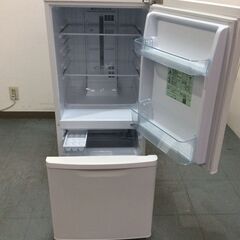 （4/14受渡済）JT8330【Panasonic/パナソニック 2ドア冷蔵庫】美品 2019年製 NR-B14CW-W 家電 キッチン 冷蔵冷凍庫 右開き 138L