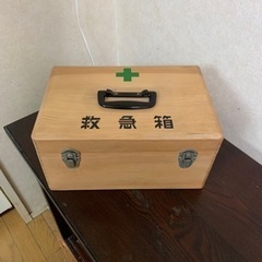 レトロ救急箱　状態良