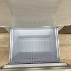 SHARP(シャープ)の2ドア冷蔵庫 SJ- D14D-W のご紹介です。
