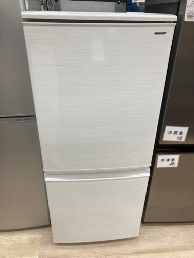 SHARP(シャープ)の2ドア冷蔵庫　SJ- D14D-W　のご紹介です。
