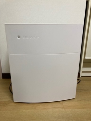 空気清浄機ブルーエアーを出品します。
