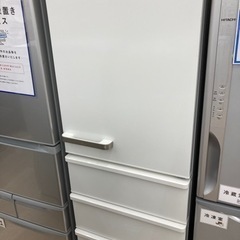 AQUA(アクア)の4ドア冷蔵庫　AQR-36J　のご紹介です。