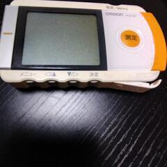 オムロン携帯型心電計 HCG-801　ジャンク品