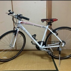 超美品　クロスバイク　自転車