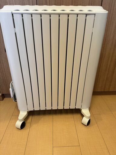 デロンギ　オイルヒーター