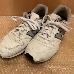 New Balance CM996の中古が安い！激安で譲ります・無料で