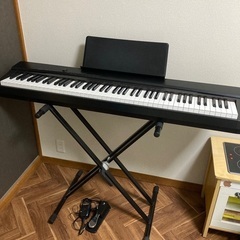 取引中　CASIO カシオ Privia プリヴィア 電子ピアノ...