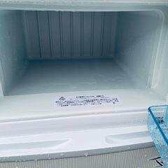 ER 903番　Abitelaxノンフロン冷凍冷蔵庫　AR-100E