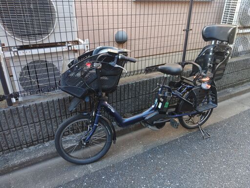 269土日もお子様と足のままご試乗可能です。いろいろ、お子さんとご試乗可能です。   ２０インチ、前後チャイルドシート、３人乗り、２人乗り、電動自転車  ２６インチ、１人乗り、２人乗り、前後チャイルドシート、電動自転車  安心保障の３カ月・無料交換保証、無料１００日間・点検サービス付き  ️２０インチ、チャイルドシート、３人乗り、２人乗り、１人乗り、電動自転車  バッテリーは、新品の９０％以上の性能を保持していて、コンディション良好です。  １回の充電で３０ｋｍ以上の走行が可能