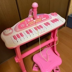 キティーちゃん　ピアノ　電子キーボード　ジャンク品